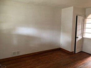 1931 Harman Ave in Baltimore, MD - Building Photo - Building Photo