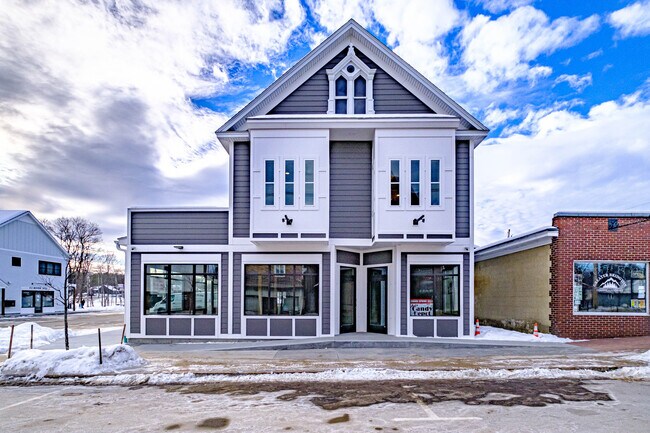 261 Main St in Bridgton, ME - Building Photo - Building Photo
