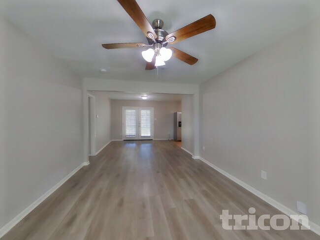 17002 Tibet Rd, Unit 5051-203 in Friendswood, TX - Building Photo - Building Photo