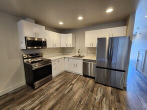 1002 Peach Rd in Winlock, WA - Building Photo - Building Photo