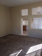 15579 Amber Pointe Dr in Victorville, CA - Building Photo - Building Photo