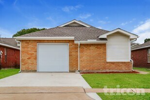 3134 Boynton Dr in Houston, TX - Building Photo