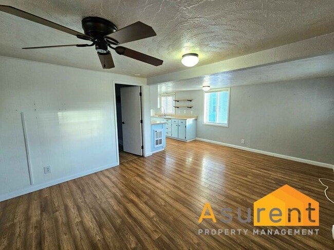 542 Pearl St in Medford, OR - Building Photo - Building Photo