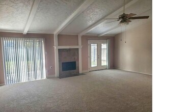 5226 Moonshadows Dr in Humble, TX - Building Photo - Building Photo