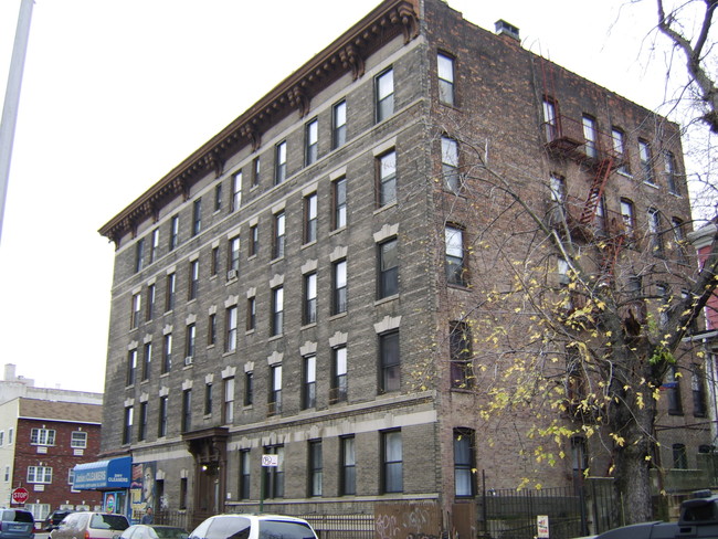 2243-2245 Grand Ave in Bronx, NY - Building Photo - Building Photo