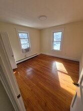 131 Paris Ave, Unit Apt 3 in Northvale, NJ - Building Photo - Building Photo