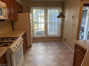 75 Homestead Ln in Lincoln Park, NJ - Building Photo - Building Photo