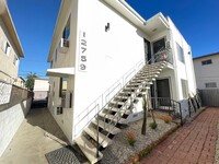 12759 Matteson Ave in Los Angeles, CA - Building Photo - Interior Photo