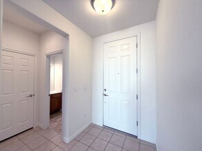 7230 Regent Pond St in Las Vegas, NV - Building Photo - Building Photo