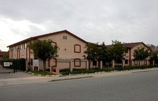 Towne Apartments