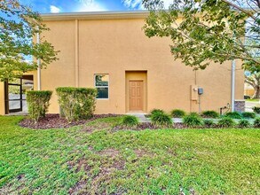 13955 Snapper Fin Ln in Tampa, FL - Building Photo - Building Photo