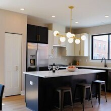 310 E Lincoln St in Mount Prospect, IL - Building Photo - Building Photo