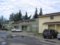 Little Dipper Apartments in Fairbanks, AK - Building Photo - Building Photo