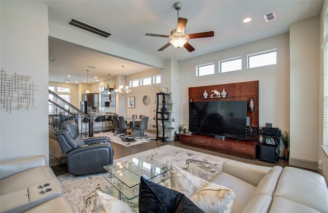 3104 Mitchell Landing Ct