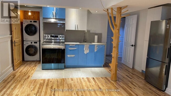 168 Troy St in Mississauga, ON - Building Photo - Building Photo