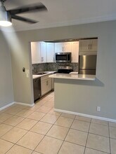 160 Cypress Club Dr, Unit 605 in Pompano Beach, FL - Building Photo - Building Photo
