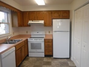 610 Victoria Dr in Greencastle, PA - Building Photo - Building Photo