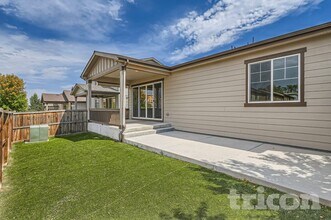 4363 E 96th Way in Thornton, CO - Foto de edificio - Building Photo