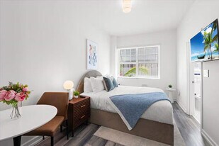 1701 Alton Rd in Miami Beach, FL - Building Photo