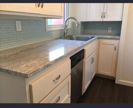 68 South 5th Street in Creswell, OR - Building Photo - Building Photo