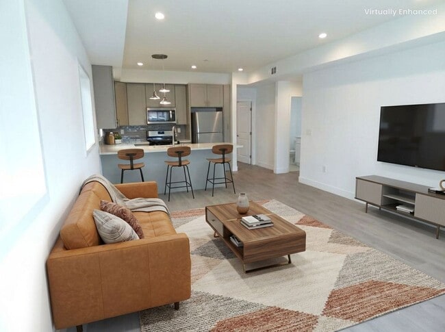 1258 N Hobart Blvd in Los Angeles, CA - Building Photo - Building Photo