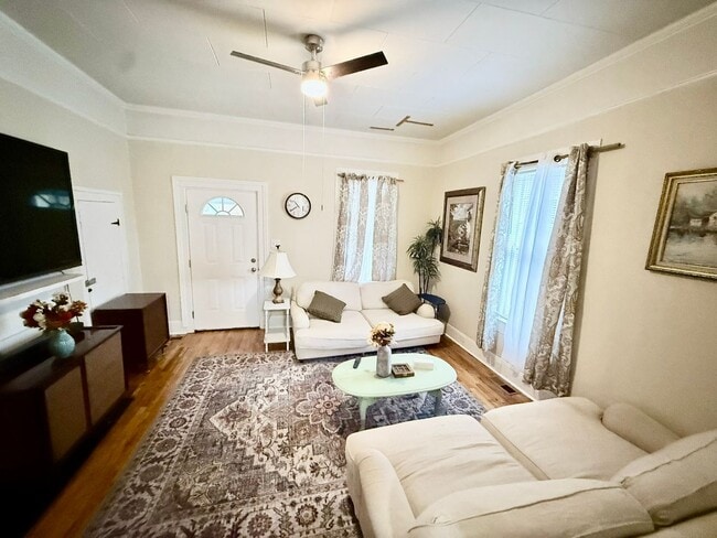 224 S Peter St in Athens, GA - Foto de edificio - Building Photo