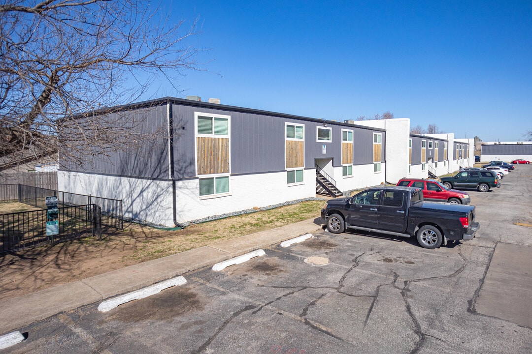 Chestnut Flats in Oklahoma City, OK - Building Photo