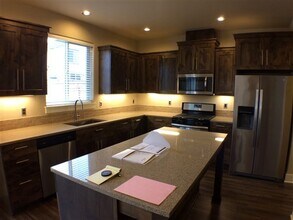 63166-63166 NE Meridian Pl in Bend, OR - Building Photo - Building Photo