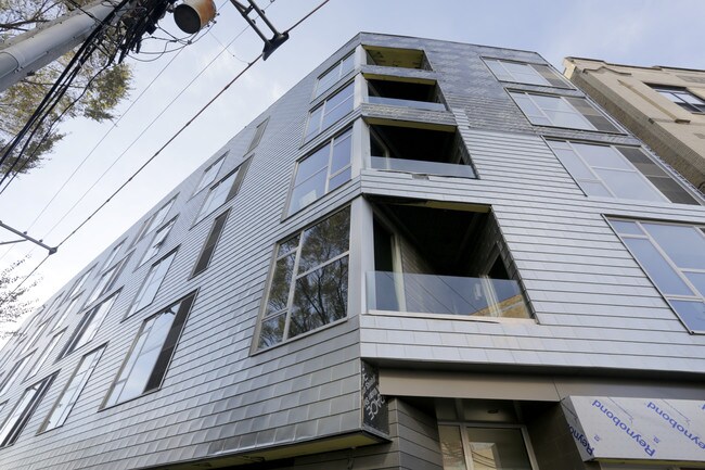 Wicker Park Lofts in Chicago, IL - Building Photo - Building Photo