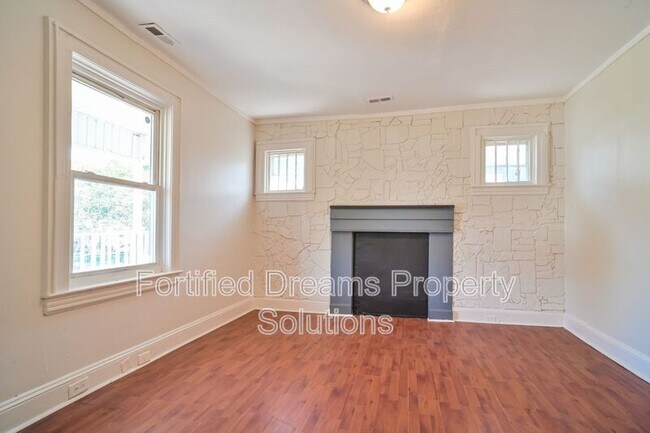 2910 N Glenn Ave in Winston-Salem, NC - Building Photo - Building Photo