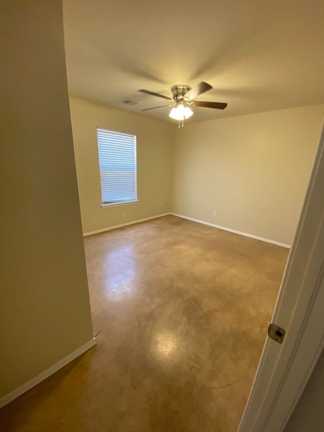 property at 2428 Ellis Dr