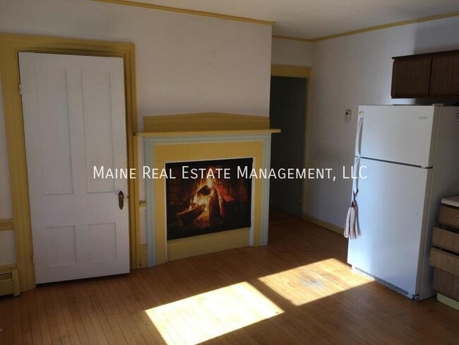 15 Elm St in Bangor, ME - Building Photo - Building Photo