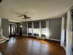 1604 Shorb Ave NW in Canton, OH - Building Photo - Building Photo