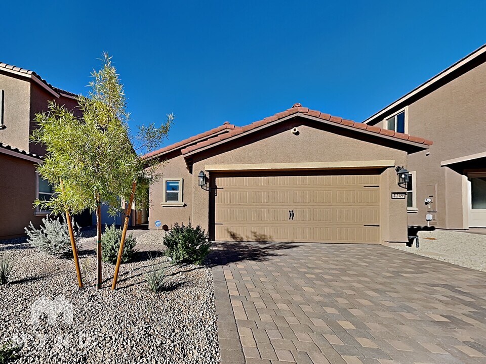 4249 Gold Desert St in North Las Vegas, NV - Building Photo