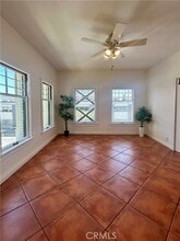 2121 James M Wood Blvd in Los Angeles, CA - Foto de edificio - Building Photo