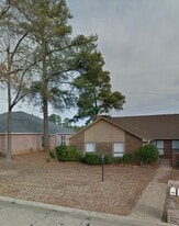 14 Fernwood Dr in Texarkana, TX - Building Photo