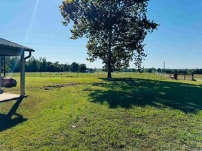 577 Cemetery Rd in Mount Vernon, AR - Building Photo - Building Photo