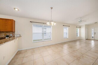7924 Carriage Pointe Dr in Gibsonton, FL - Building Photo - Building Photo