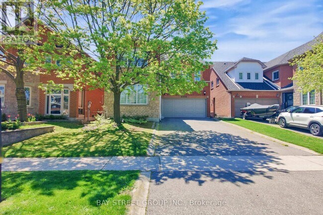 4598 Willow Creek Dr