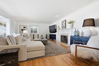 2050 Cherryville Rd in Greenwood Village, CO - Building Photo - Building Photo