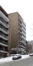 Berkshire Golden Square Mile in Montréal, QC - Building Photo - Building Photo