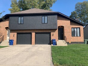 5808 Stormcroft Ave in Westerville, OH - Building Photo - Building Photo