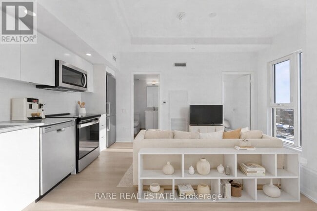 500 Wilson Ave in Toronto, ON - Building Photo - Building Photo