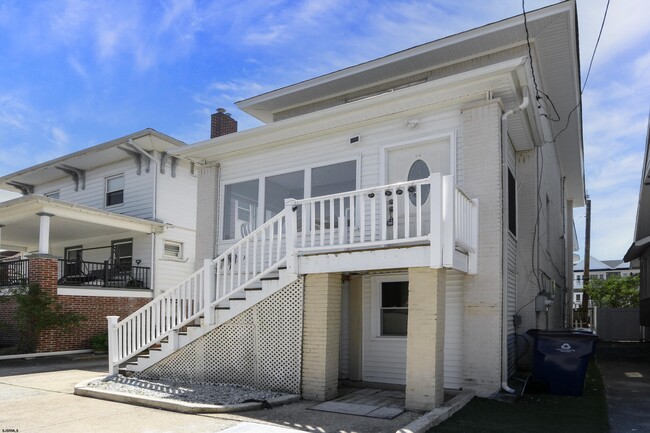 14 N Vassar Square in Ventnor City, NJ - Building Photo - Building Photo