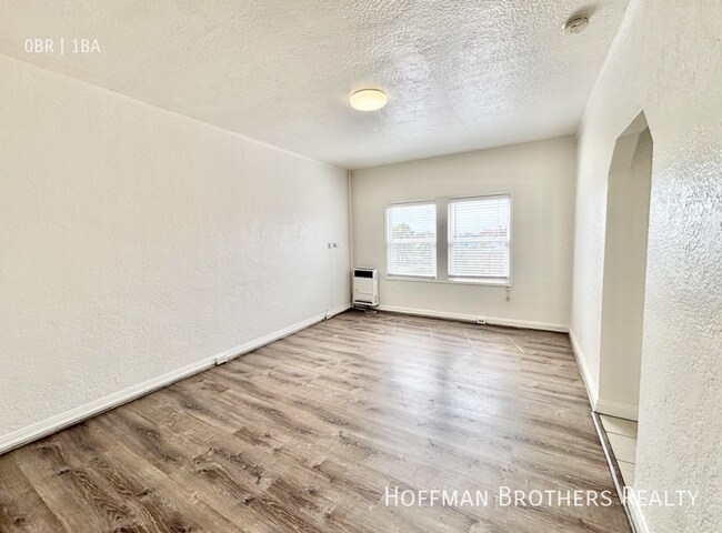 1614 35th Ave in Oakland, CA - Building Photo - Building Photo