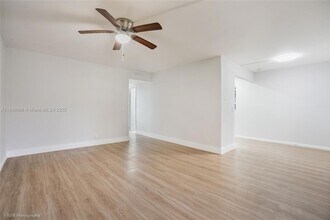 200 SW 132nd Way, Unit 210L in Pembroke Pines, FL - Building Photo - Building Photo