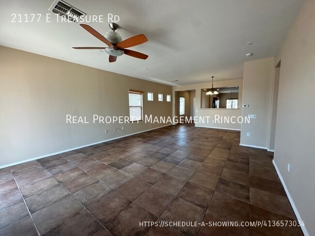 21177 E Treasure Rd in Red Rock, AZ - Building Photo - Building Photo