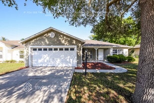 11609 Lake Dr in Leesburg, FL - Building Photo