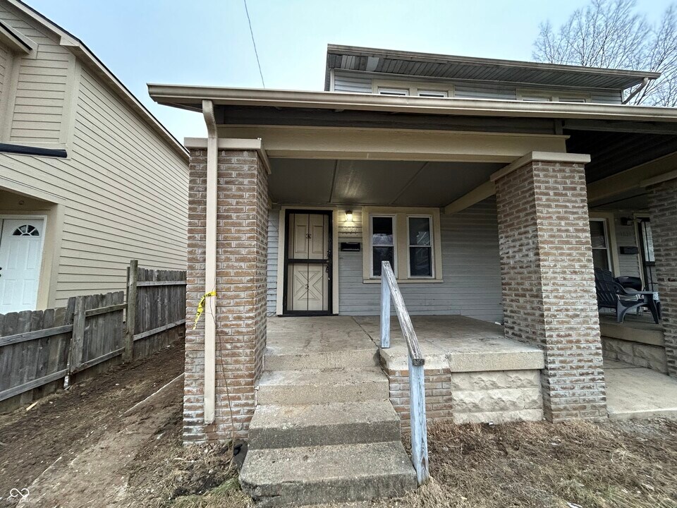 1839 N Dexter St in Indianapolis, IN - Foto de edificio