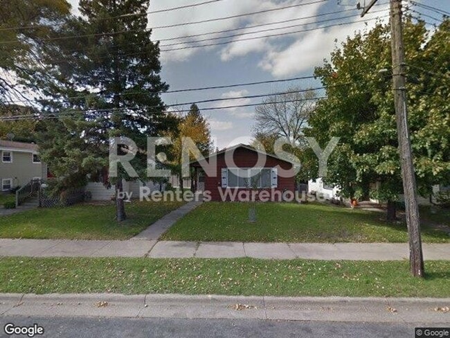property at 2612 Toledo Ave S